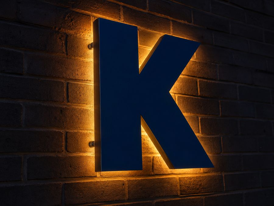 Back Glow – 3D-Buchstabe